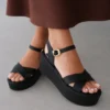 platform sandal