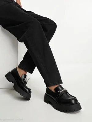 Loafer shoes