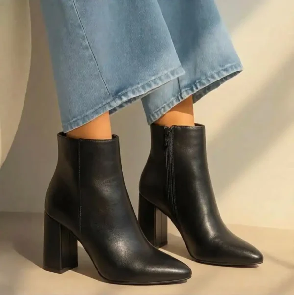 Decent Heels boot