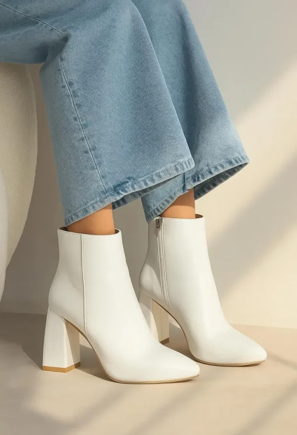 Decent Heels boot