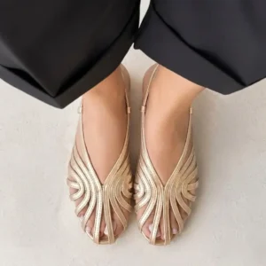 Sadaf Sandal - Image 1